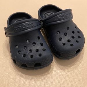 CROCS Navy Blue Little Kid Sz. 2/3